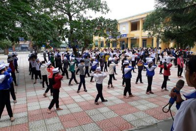 Thể dục giữa giờ Phòng chống COVID-19